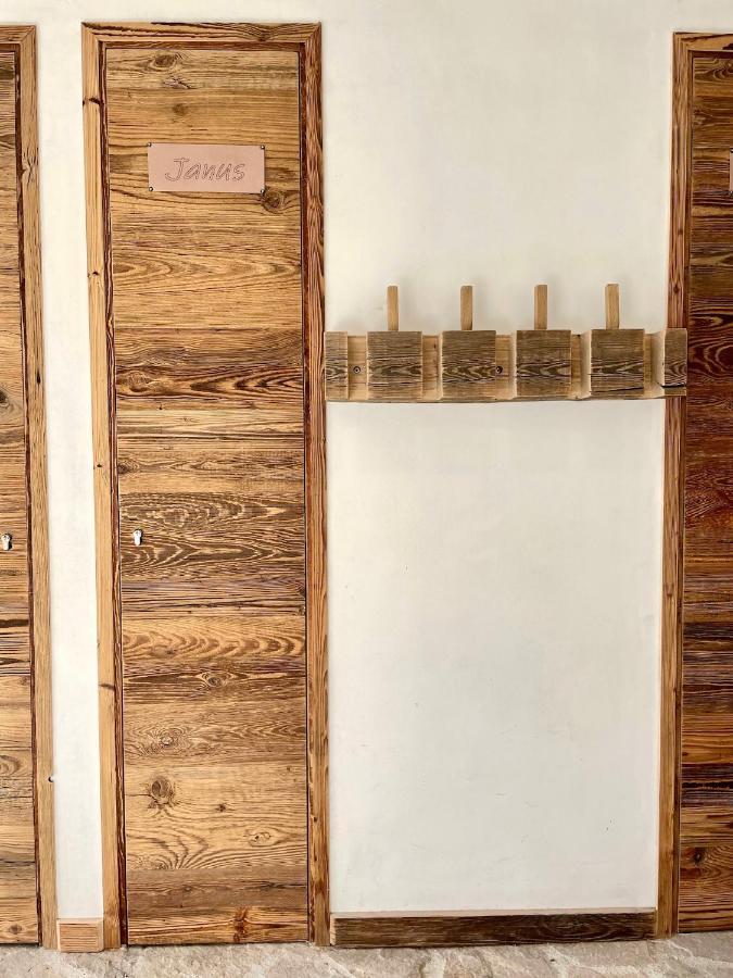 Le Janus, Pied Des Pistes, 2 Garages, Terrasse Avec Sauna Montgenèvre Eksteriør billede
